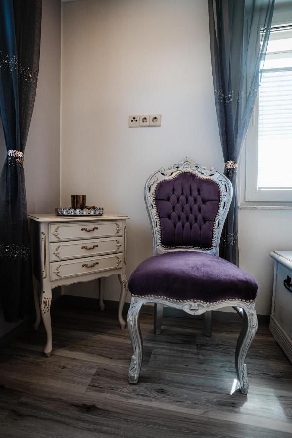 Timeout Royal Apartment Ellar Exterior foto