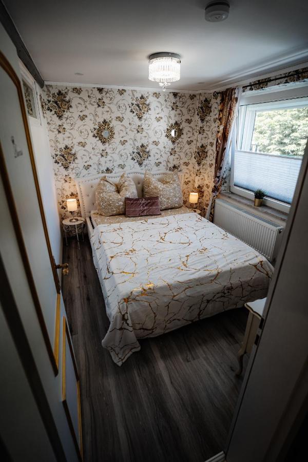 Timeout Royal Apartment Ellar Exterior foto
